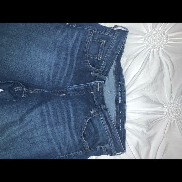 Calvin Klein Jeans - Picture 2 of 2